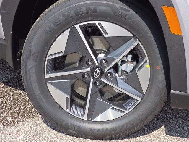 2026 Shimmering Silver Hyundai Tucson Hybrid SEL AWD SUV