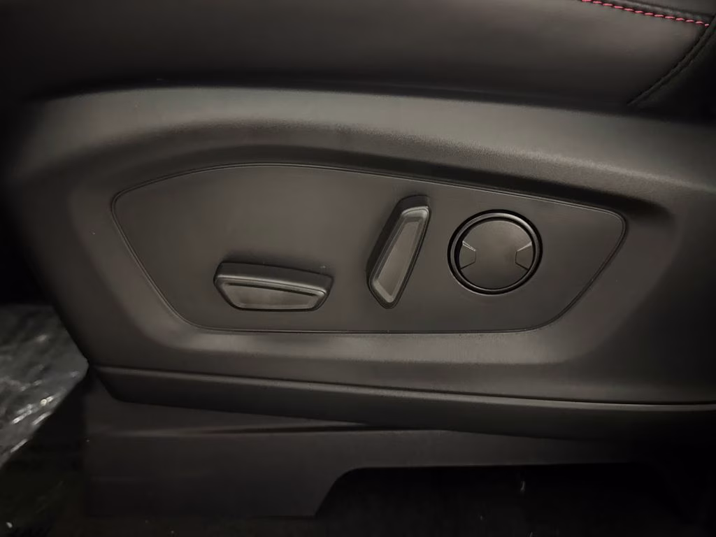 2026 Space White Metallic Ford Explorer ST 4X4 SUV