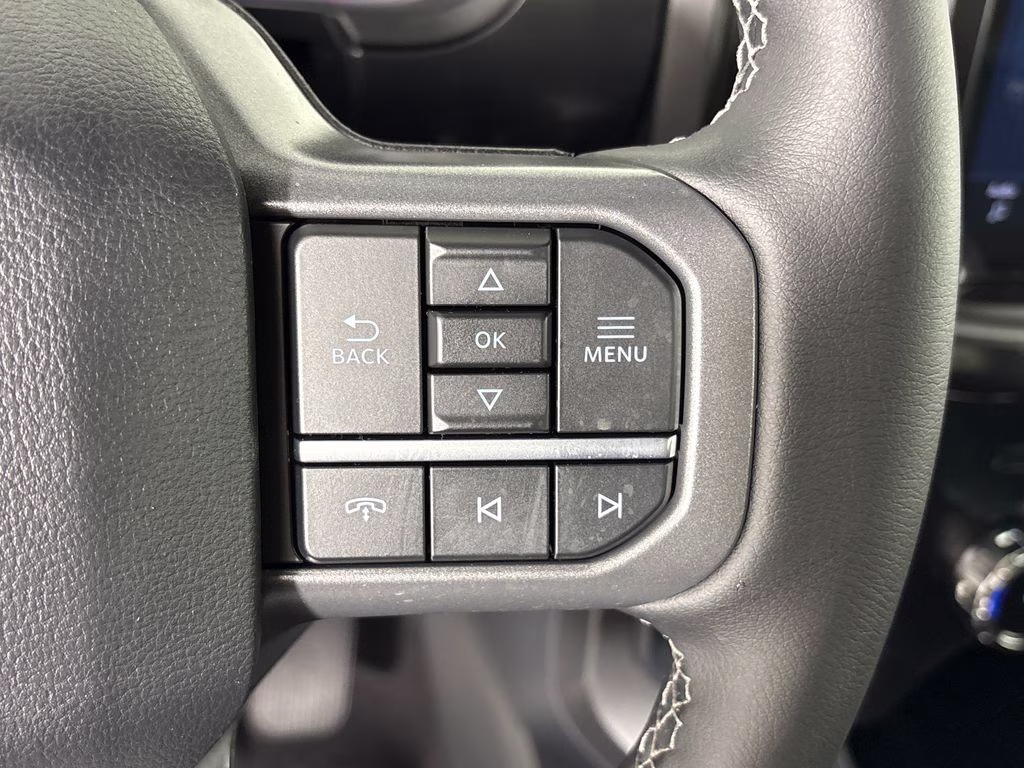 2026 Oxford White Ford F-150 Lariat 4X4 Truck