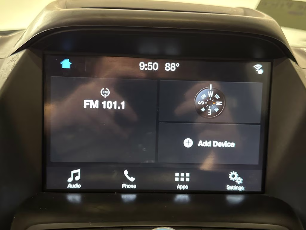 2017 Magnetic Ford Escape SE FWD SUV