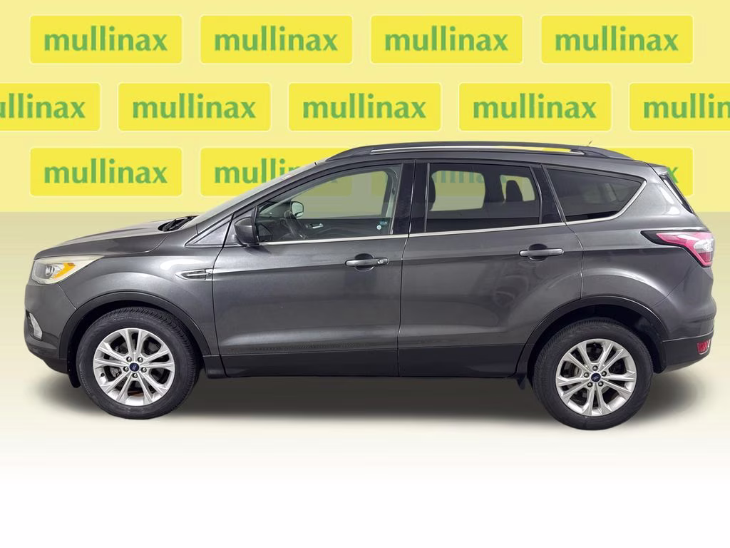 2017 Magnetic Ford Escape SE FWD SUV