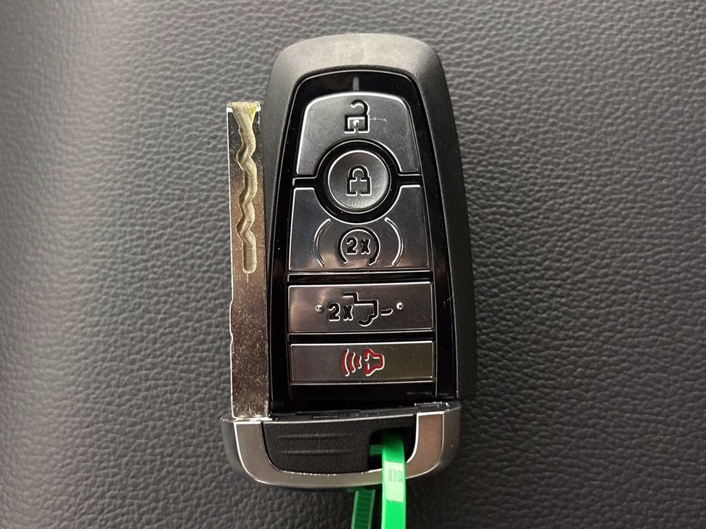 2026 Silver Metallic Ford F-150 Lariat 4X4 Truck