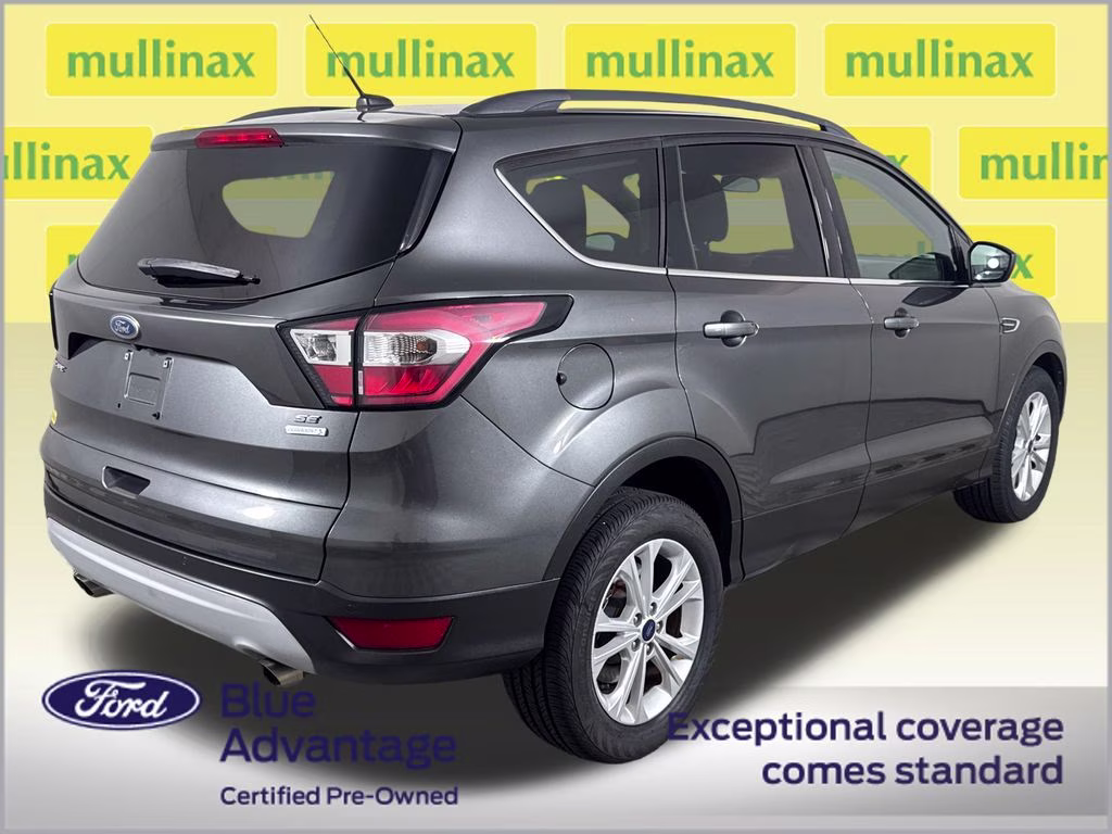 2017 Magnetic Ford Escape SE FWD SUV