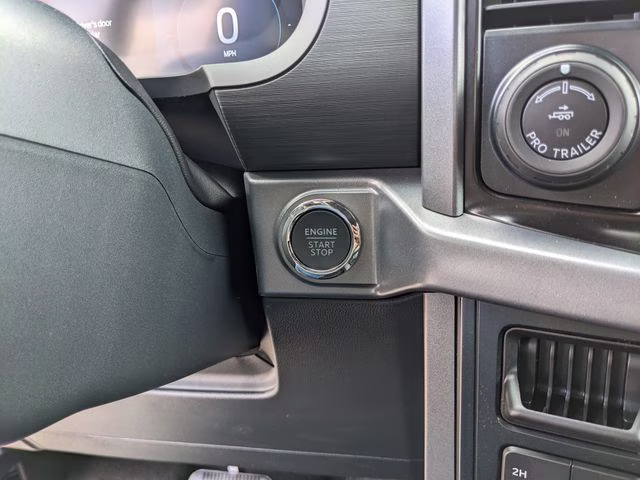 2026 Avalanche Ford F-150 XLT 4X4 Truck