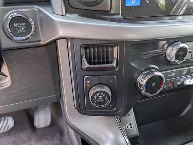 2026 Carbonized Gray Metallic Ford F-150 XLT 4X4 Truck