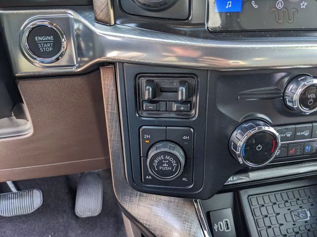 2026 Carbonized Gray Metallic Ford F-150 King Ranch 4X4 Truck