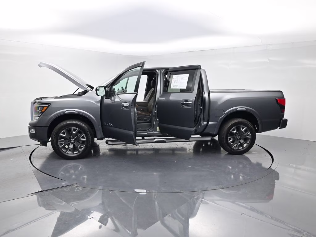 2022 Gun Metallic Nissan Titan Platinum Reserve 4X4 Truck