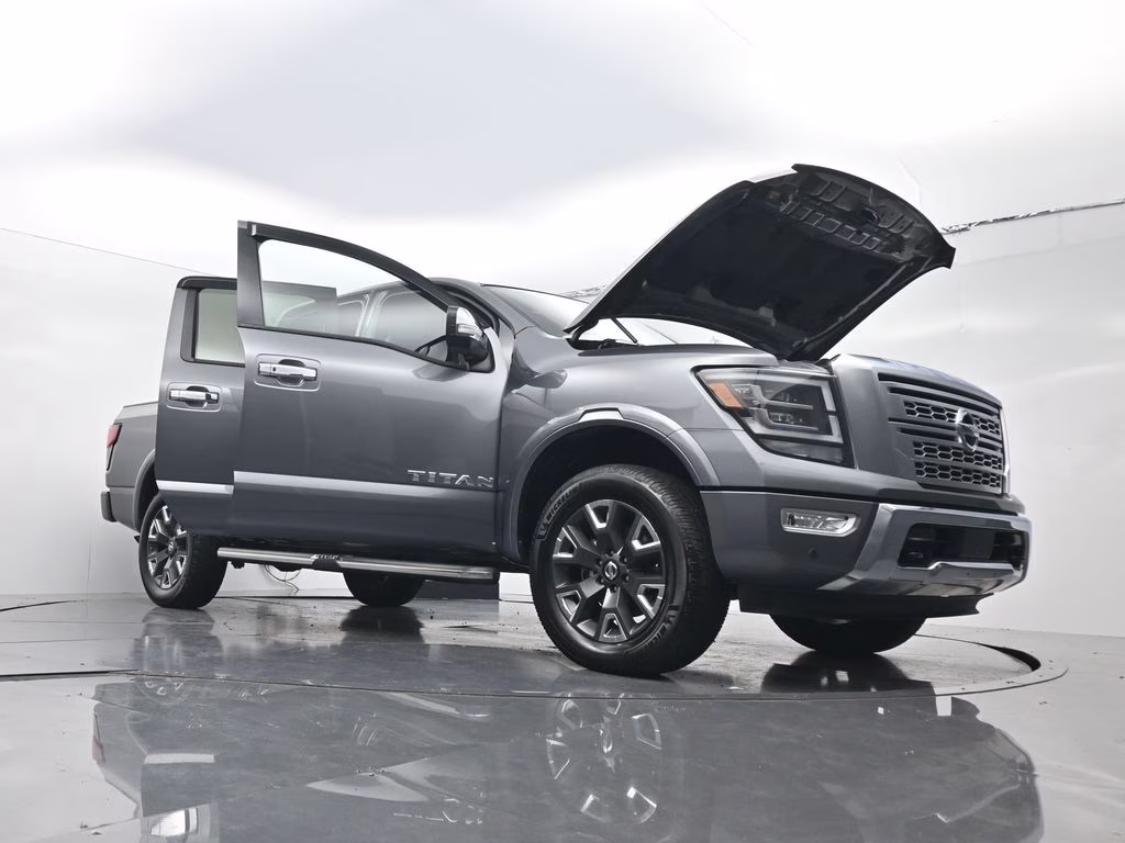 2022 Gun Metallic Nissan Titan Platinum Reserve 4X4 Truck