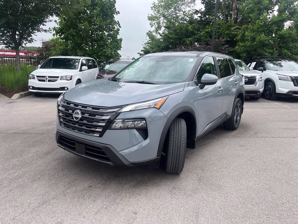 2026 Boulder Gray Pearl Nissan Rogue FWD SUV