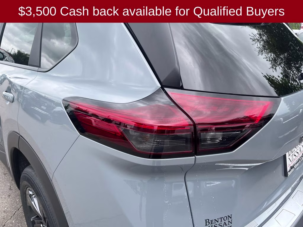 2026 Boulder Gray Pearl Nissan Rogue SV FWD SUV