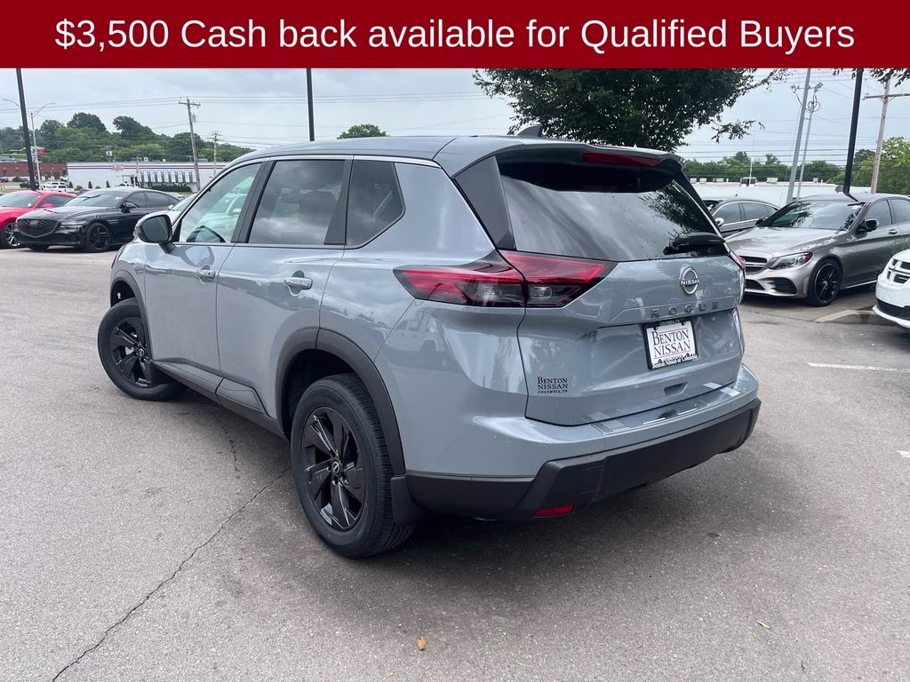 2026 Boulder Gray Pearl Nissan Rogue SV FWD SUV