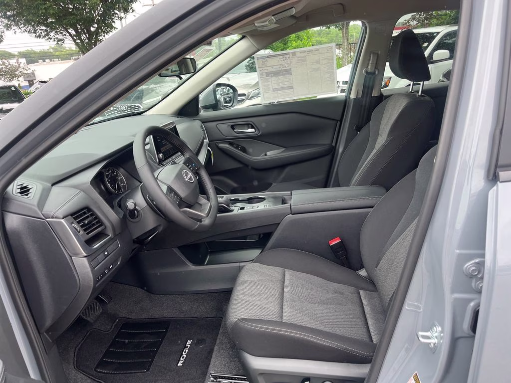 2026 Boulder Gray Pearl Nissan Rogue FWD SUV