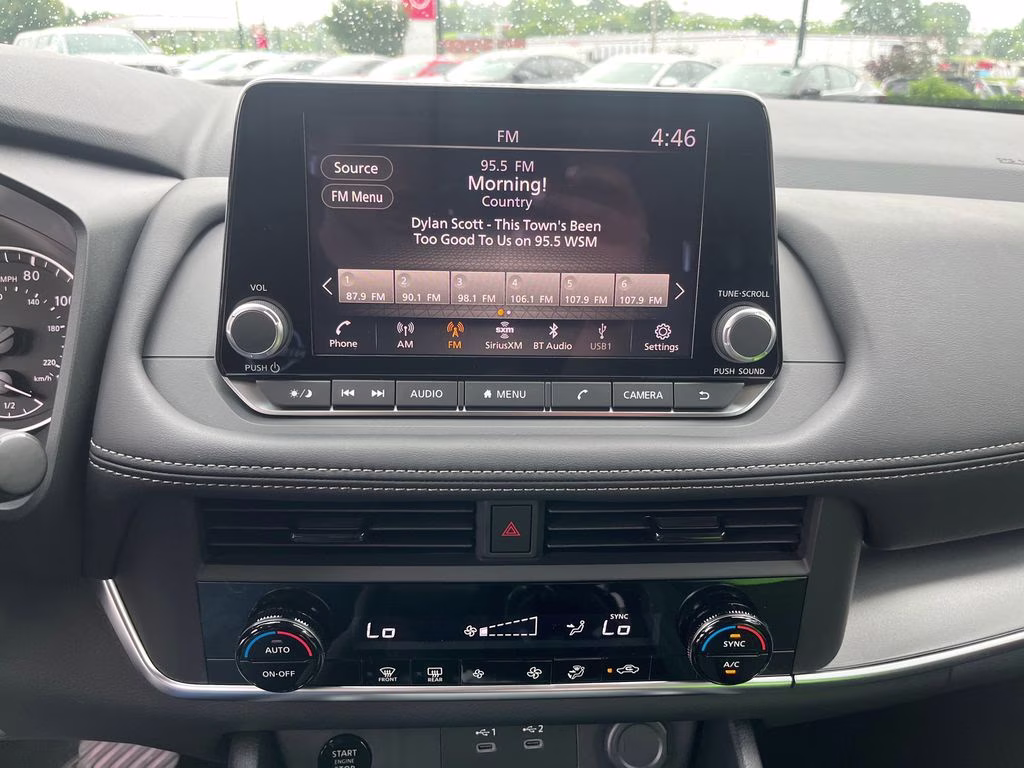 2026 Boulder Gray Pearl Nissan Rogue FWD SUV