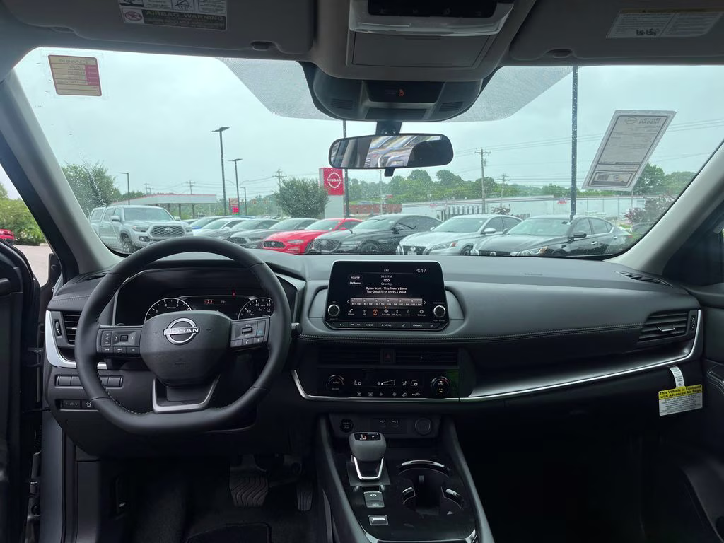 2026 Boulder Gray Pearl Nissan Rogue FWD SUV