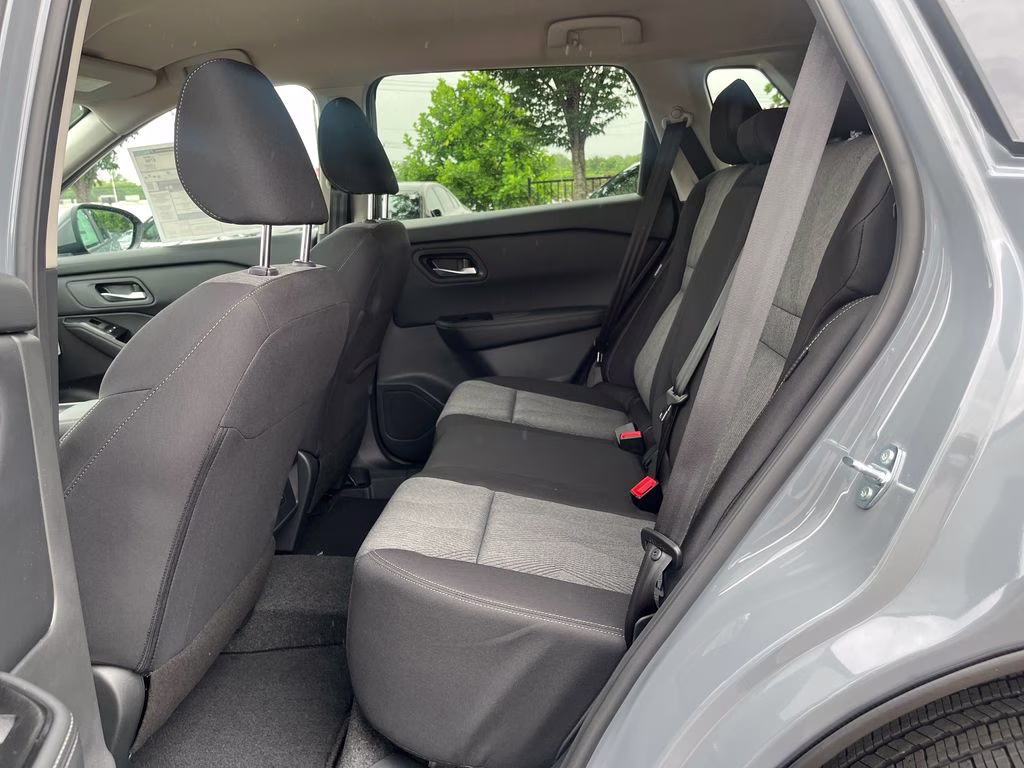2026 Boulder Gray Pearl Nissan Rogue FWD SUV