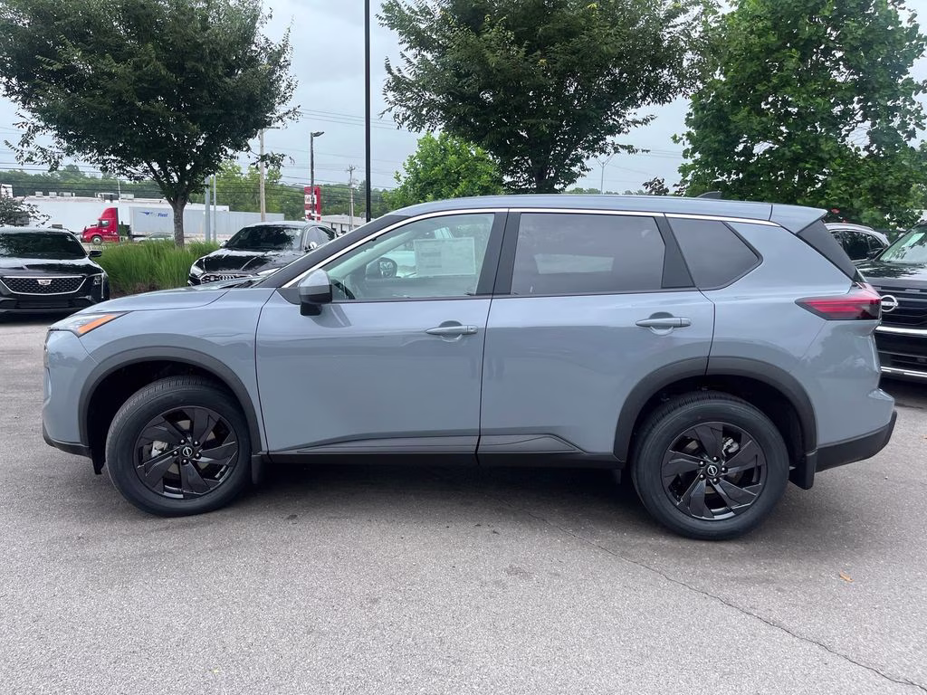 2026 Boulder Gray Pearl Nissan Rogue FWD SUV