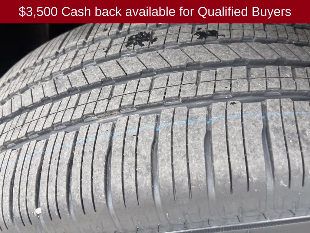 2026 Boulder Gray Pearl Nissan Rogue SV FWD SUV