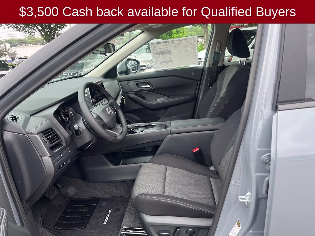 2026 Boulder Gray Pearl Nissan Rogue SV FWD SUV
