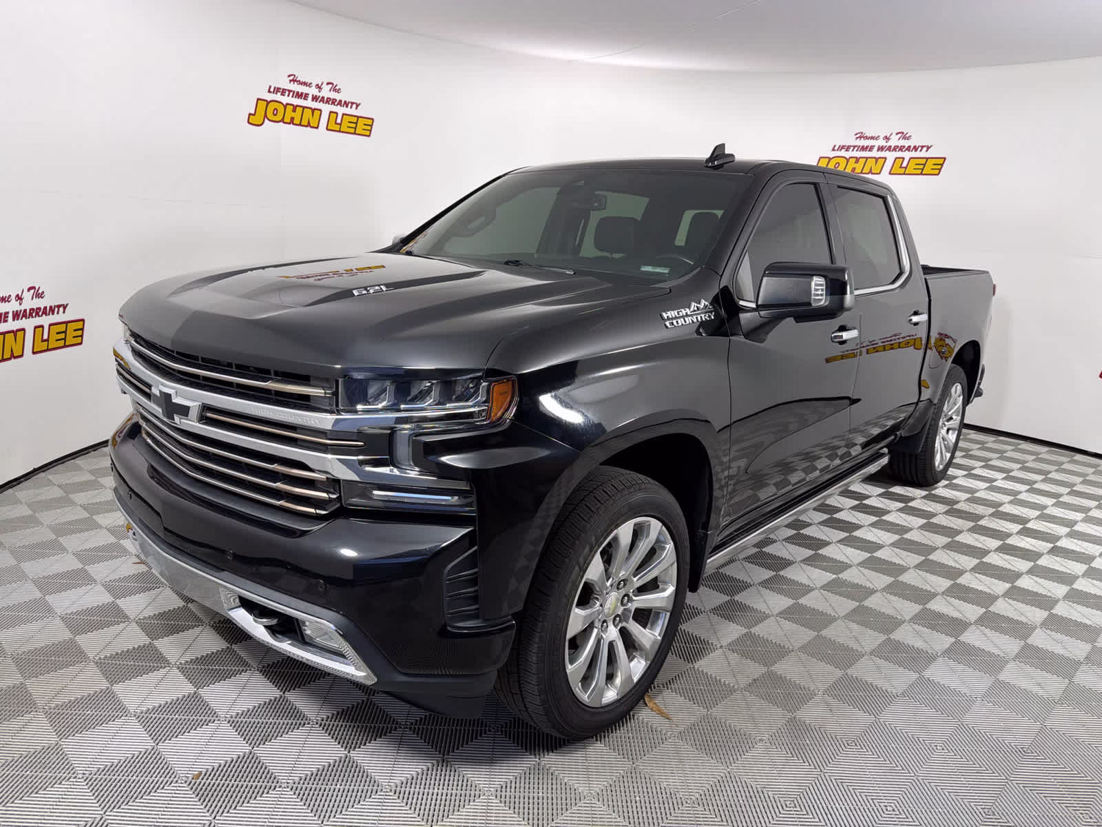 2021 Black Chevrolet Silverado 1500 High Country 4X4 Truck