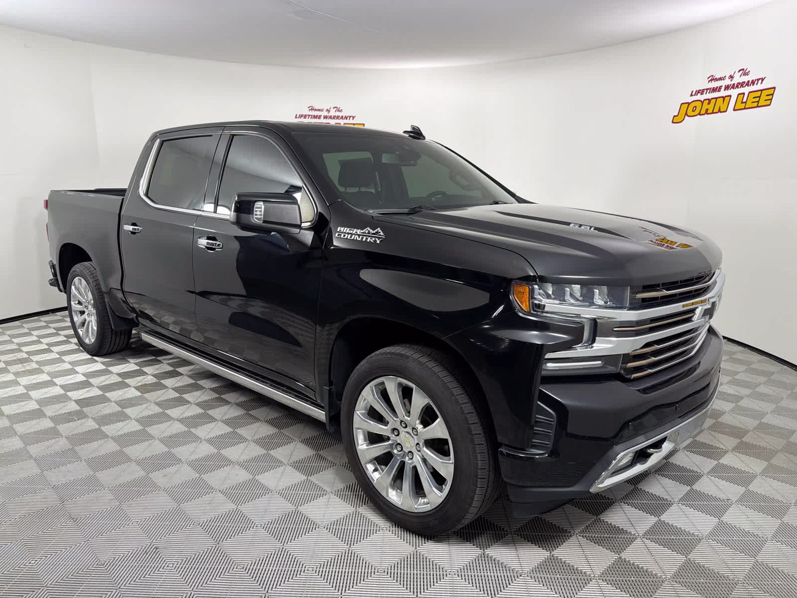 2021 Black Chevrolet Silverado 1500 High Country 4X4 Truck