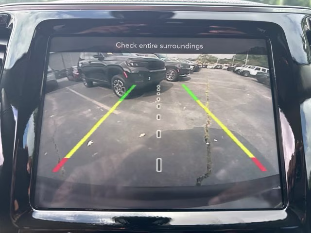 2020 Olive Green Pearlcoat Jeep Cherokee Limited 4X4 SUV