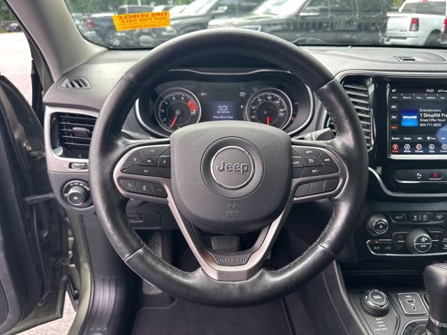 2020 Olive Green Pearlcoat Jeep Cherokee Limited 4X4 SUV