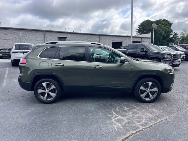 2020 Olive Green Pearlcoat Jeep Cherokee Limited 4X4 SUV