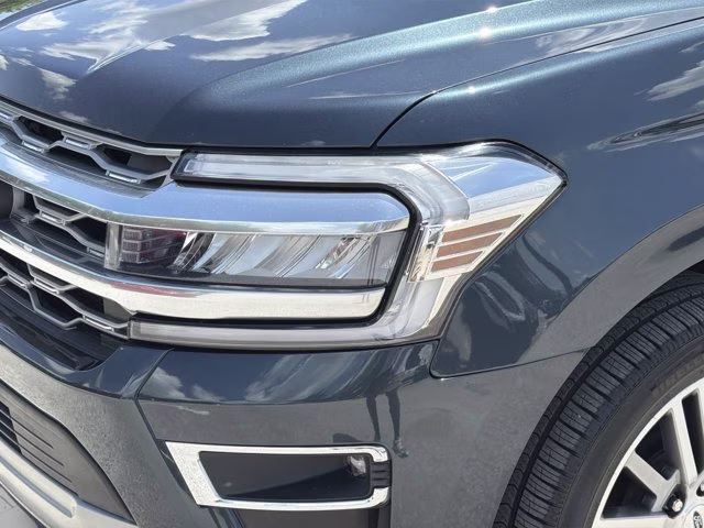 2022 Blue Metallic Ford Expedition Max Platinum RWD SUV