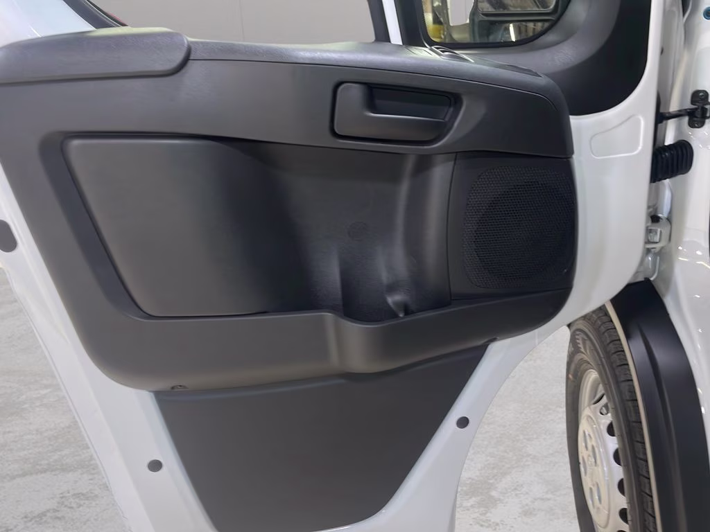 2026 Bright White Clearcoat Ram ProMaster 1500 Low Roof FWD Van