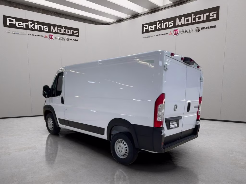 2026 Bright White Clearcoat Ram ProMaster 1500 Low Roof FWD Van