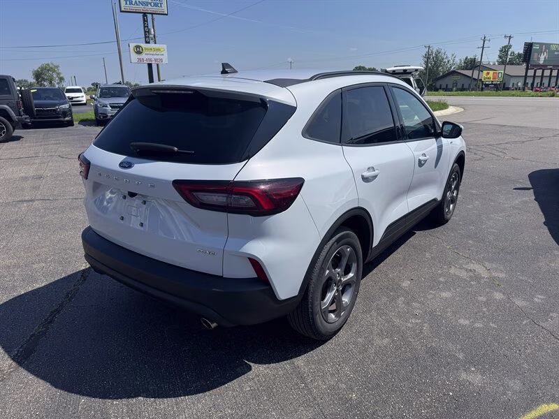 2025 Space Silver Ford Escape ST-Line Select AWD SUV