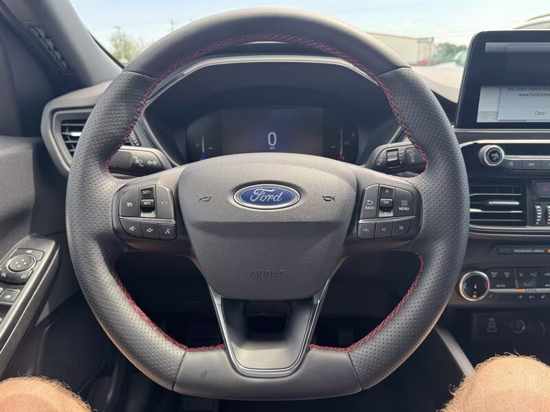 2025 Space Silver Ford Escape ST-Line Select AWD SUV