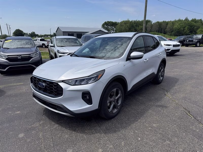 2025 Space Silver Ford Escape ST-Line Select AWD SUV