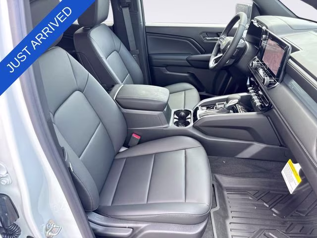 2026 Summit White Chevrolet Colorado LT RWD Truck