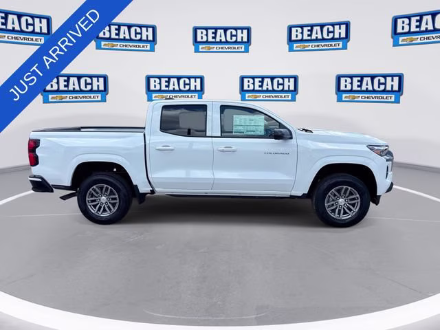 2026 Summit White Chevrolet Colorado LT RWD Truck