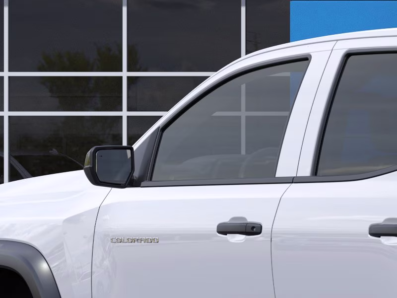 2026 Summit White Chevrolet Colorado Trail Boss 4X4 Truck