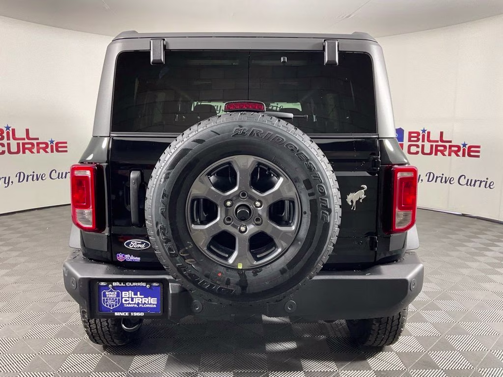 2026 Shadow Black Ford Bronco Big Bend 4X4 SUV