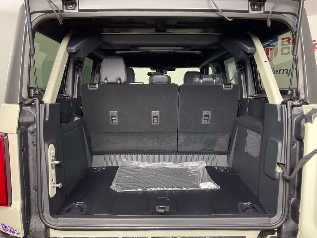2026 Desert Sand Ford Bronco Big Bend 4X4 SUV