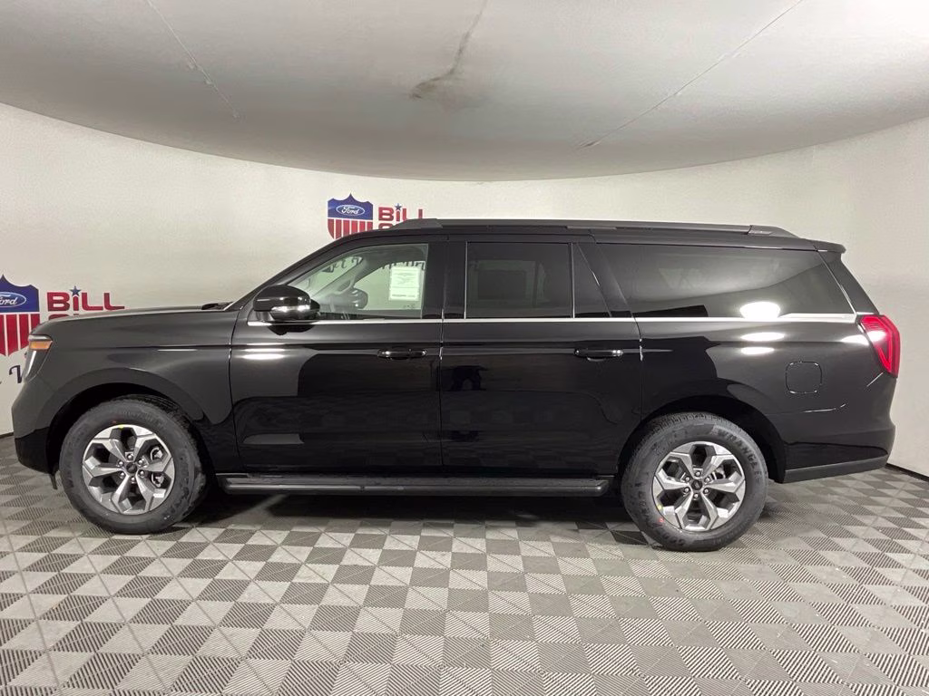 2027 Black Metallic Ford Expedition Max Active RWD SUV