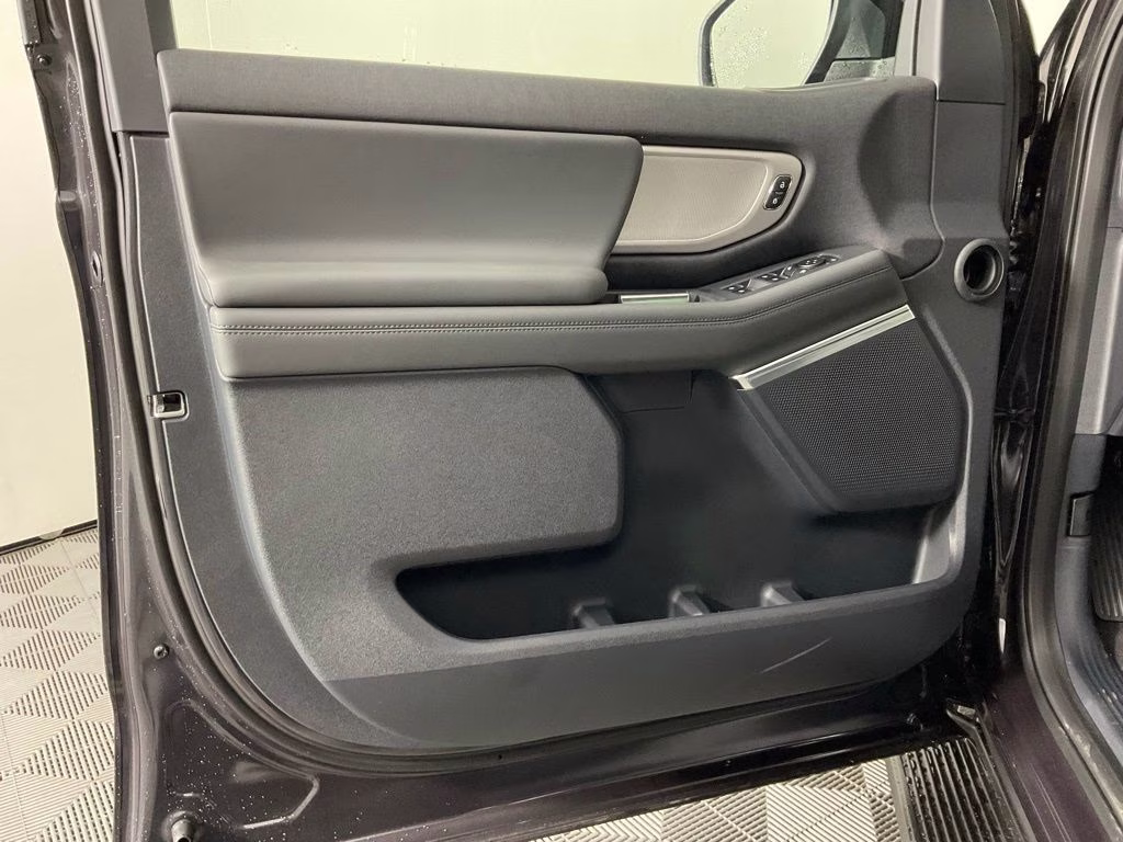 2027 Gray Metallic Ford Expedition Max Active RWD SUV