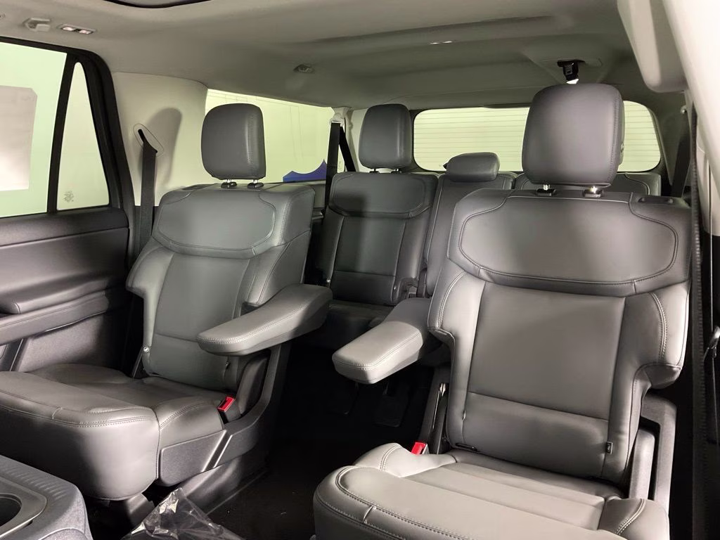2027 Gray Metallic Ford Expedition Max Active RWD SUV