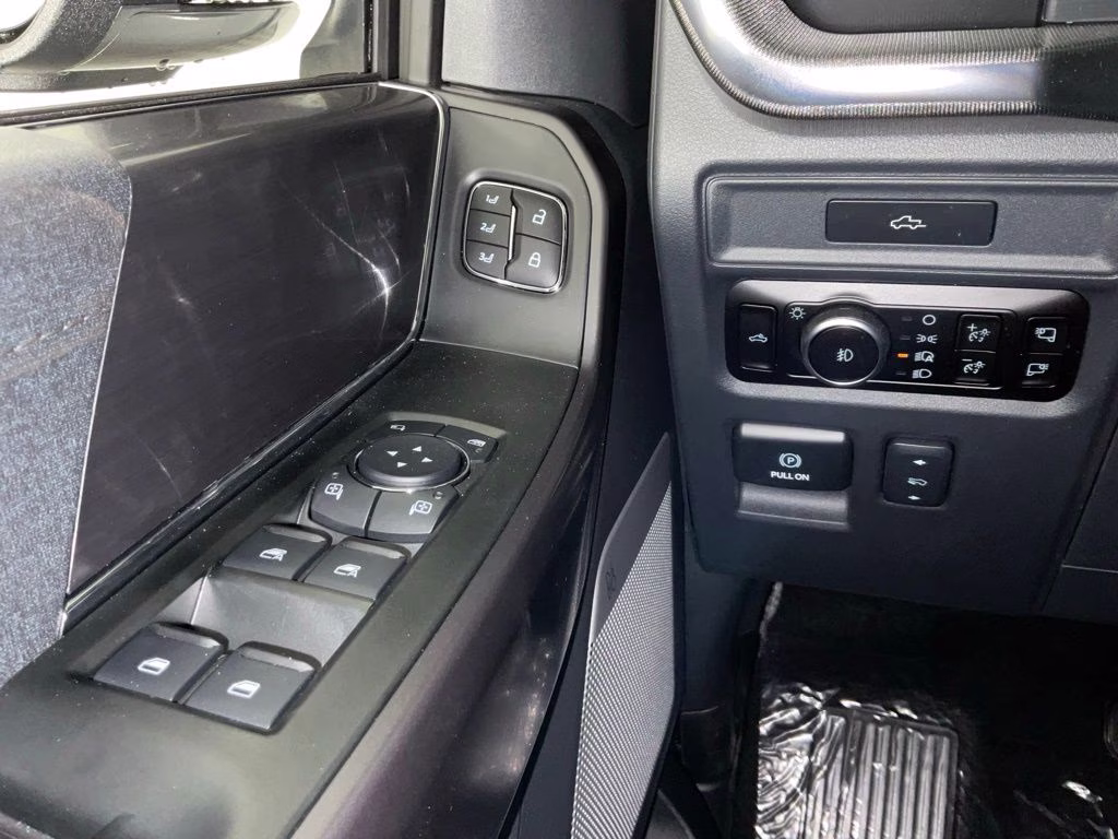 2026 Gray Metallic Ford F-150 Lariat 4X4 Truck