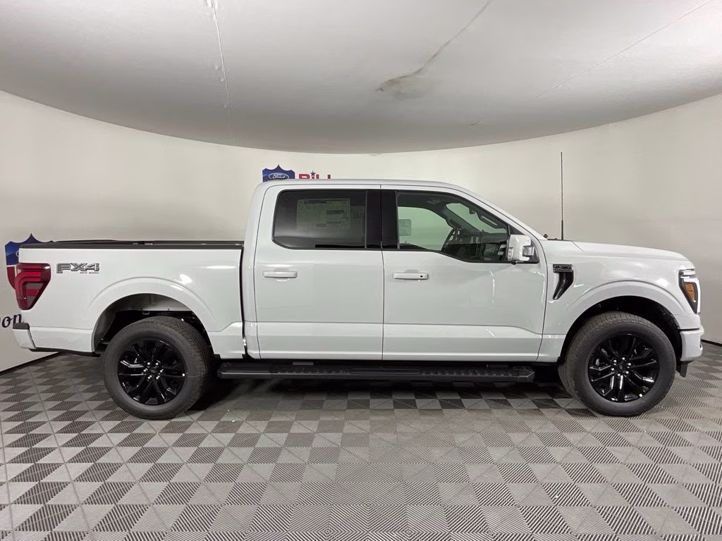 2026 Avalanche Ford F-150 Lariat 4X4 Truck