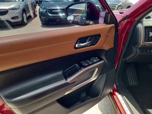 2025 Scarlet Ember Tintcoat Nissan Pathfinder Platinum FWD SUV