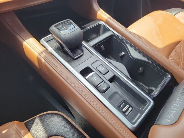 2025 Scarlet Ember Tintcoat Nissan Pathfinder Platinum FWD SUV