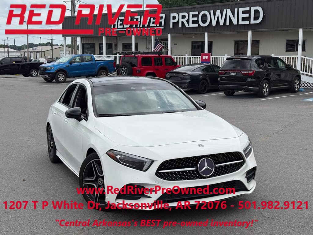 2019 Mercedes-Benz A-Class A220's photo