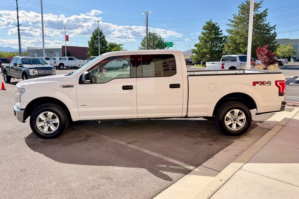 2015 White Ford F-150 XLT 4X4 Truck