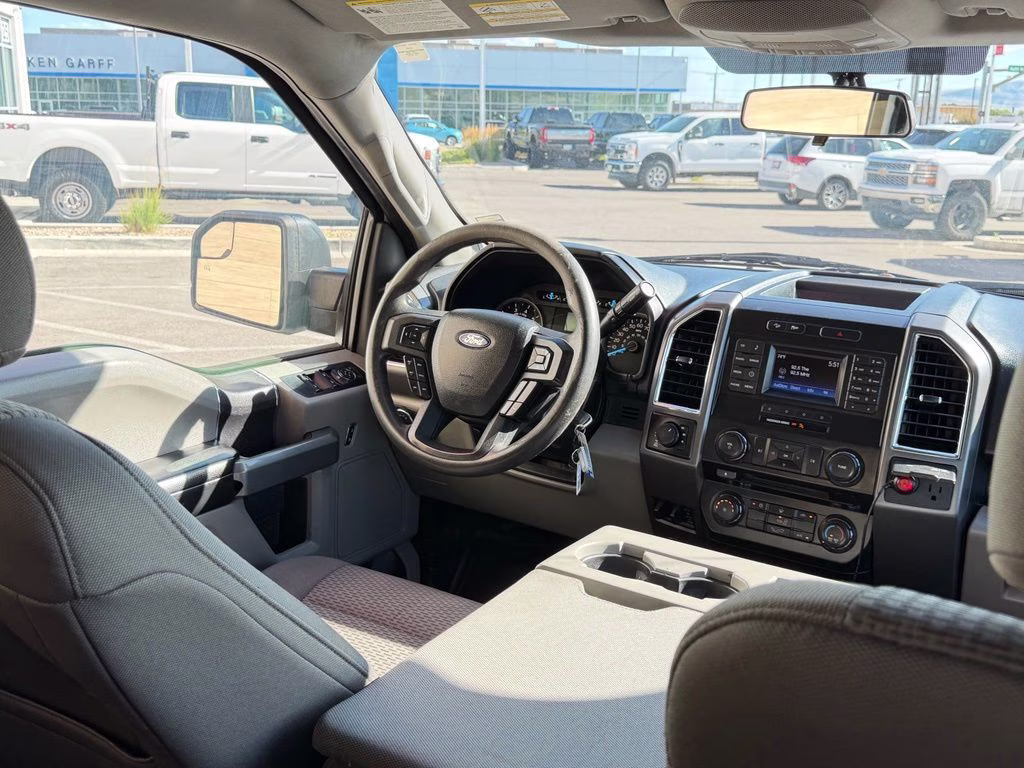 2015 White Ford F-150 XLT 4X4 Truck