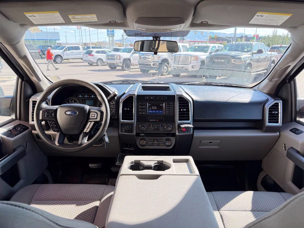 2015 White Ford F-150 XLT 4X4 Truck