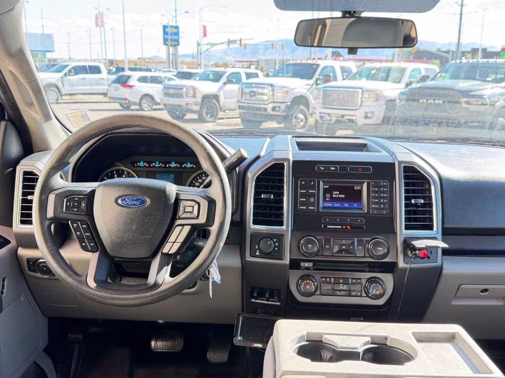 2015 White Ford F-150 XLT 4X4 Truck